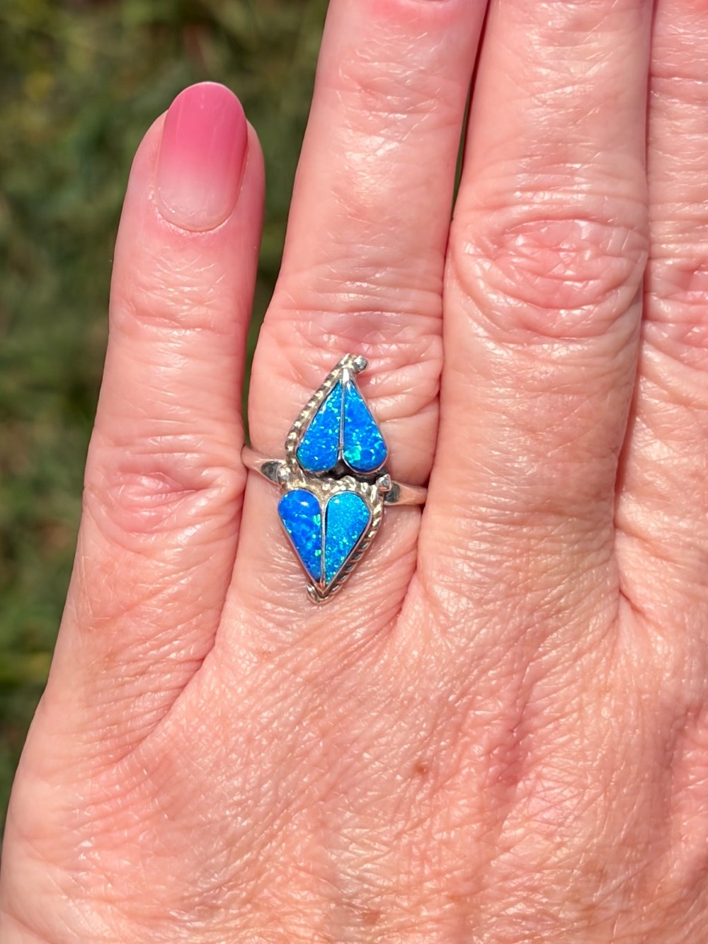 Zuni Joann Cooeyate 925 Sterling Silver Blue Opal Double Heart Ring